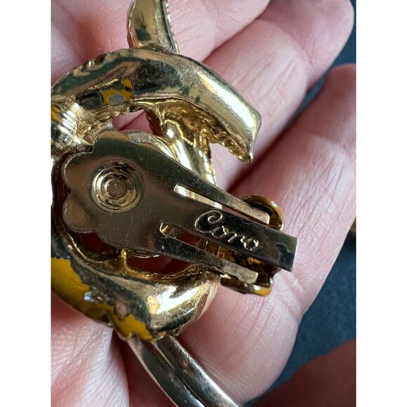 Vintage Coro Clip-On Earrings Glass Stone Gold Tone Swirl Mid Century Retro - Picture 7 of 7